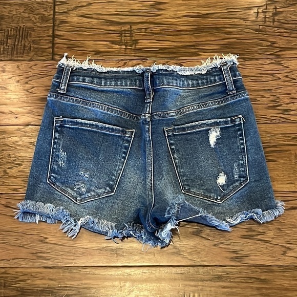 Vervet High Rise Shorts Size S - Picture 2 of 16